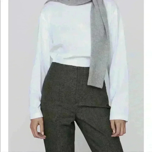 Zara high raise pants - like new - Picture 3 of 8